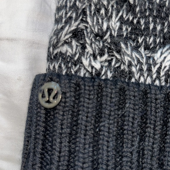 Lululemon Beanie - Picture 2 of 3
